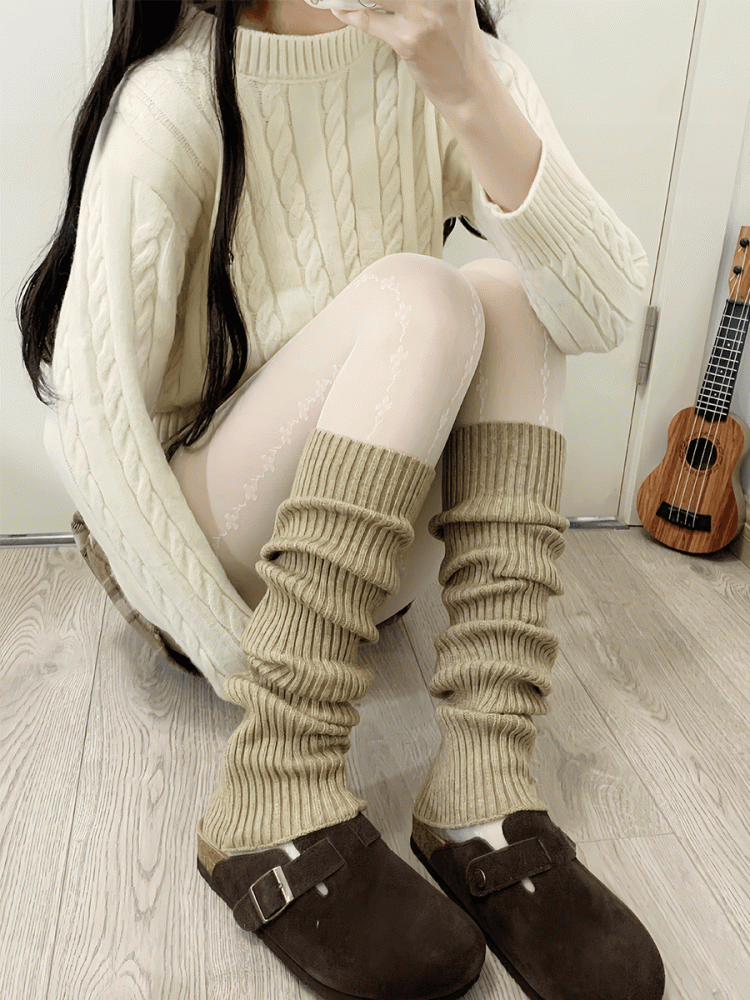 Gestrickte Beinwärmer in Cremeweiß/Khaki/Grau/Schwarz