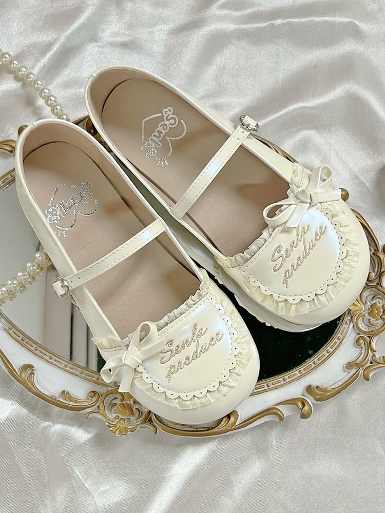 Lolita im süßen Stil Jane Schuhe Mary Flat Beige Rüschen mit Besatz