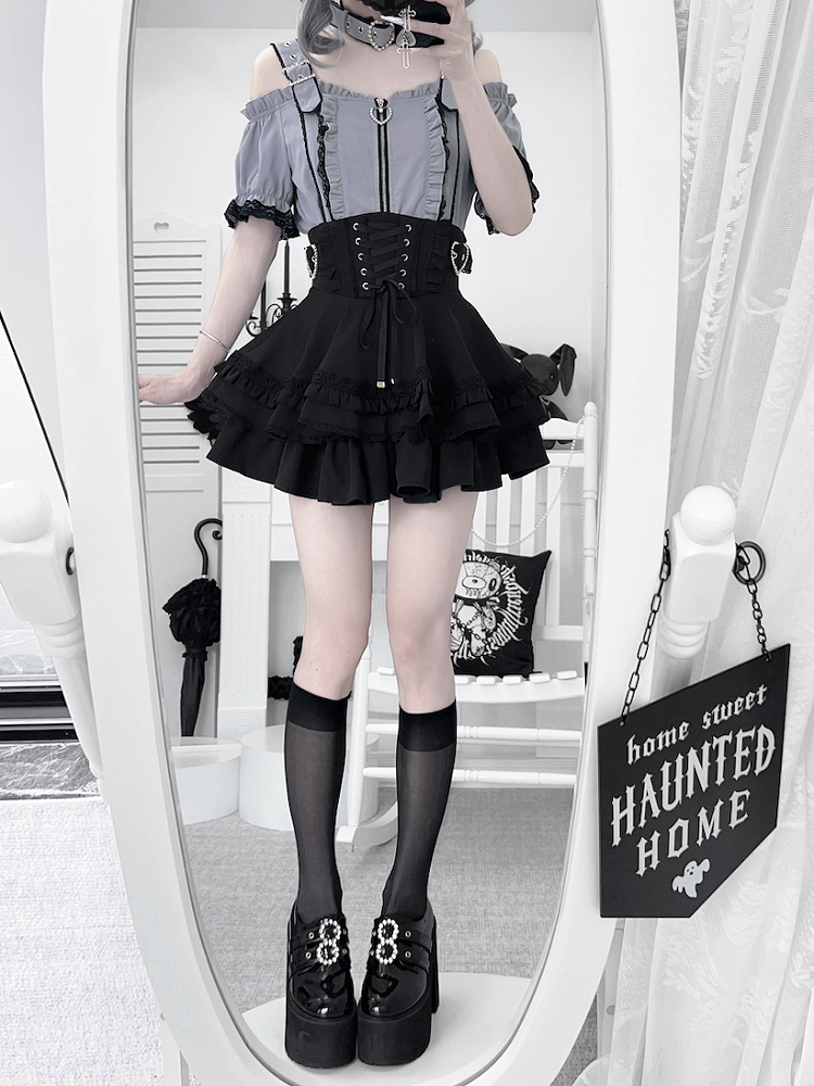 Tiered Skirt Black and Jirai Kei Heart Buckles Lace-up Front Back