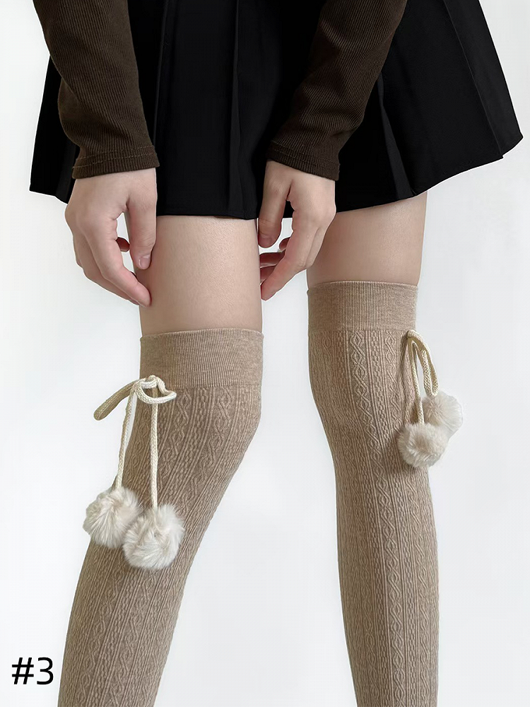 Sweet Overknee Stockings With Pompons
