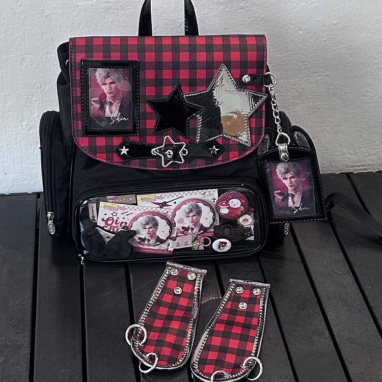 Mit Hasen-schwarzem Kartenhalter-Rucksack, rotem abnehmbarem Ita und Ohranhänger