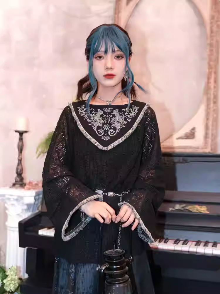 Style Hollow-out Black Hem Cheongsam Lace Top Tassel Seahorse and Coral Embroidery