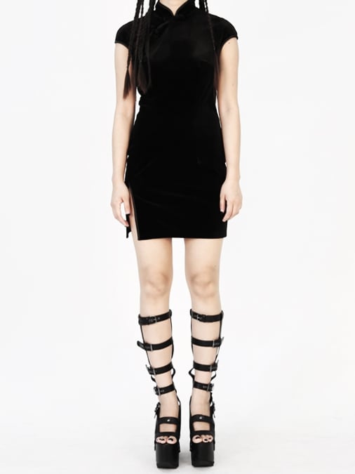 Closures Noir: Velvet Qipao Eastern Slit Black Frog Side with Traditional