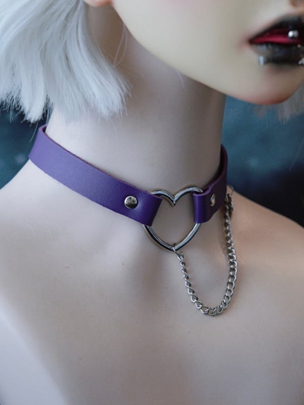 Chain And Heart Cut-out Gothic Choker Pendant Purple Cross-shaped