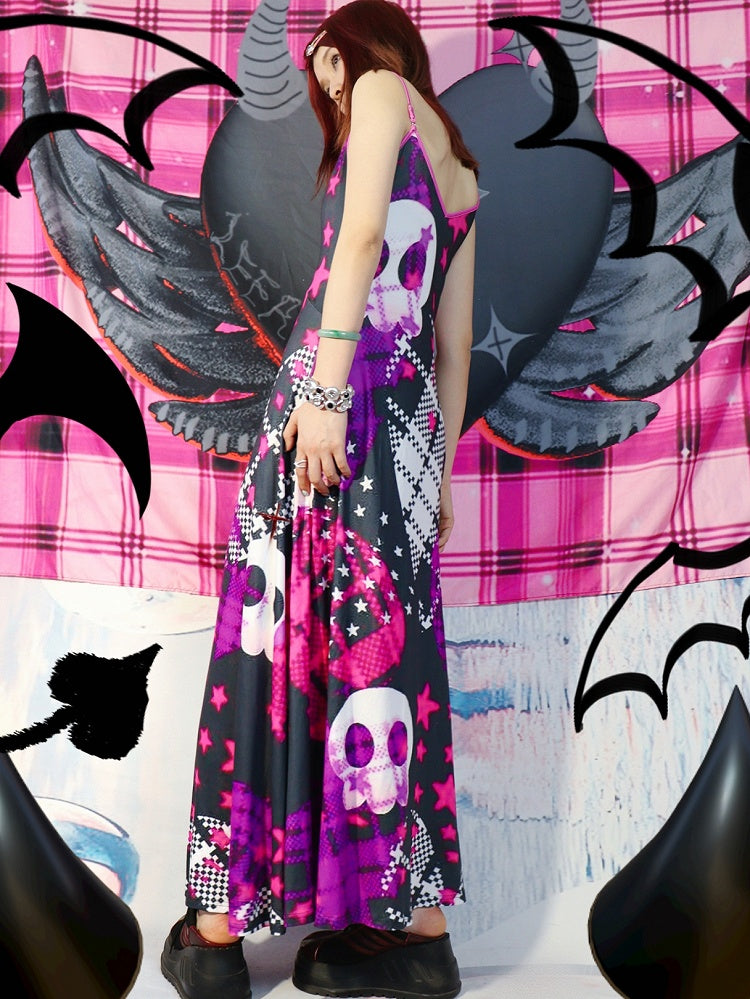 Cami-Kleid mit kariertem Herzmuster, Kuro Kawaii, schwarzes Skelett und Sternendruck