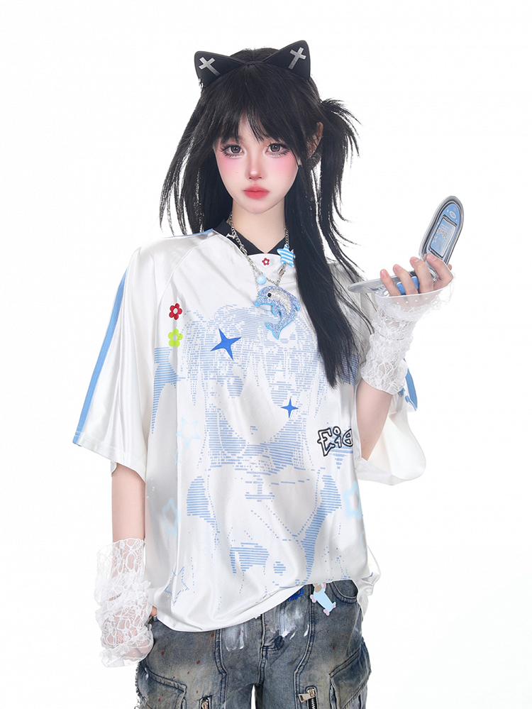 T-Shirt White V-Neck Cartoon Girl Print
