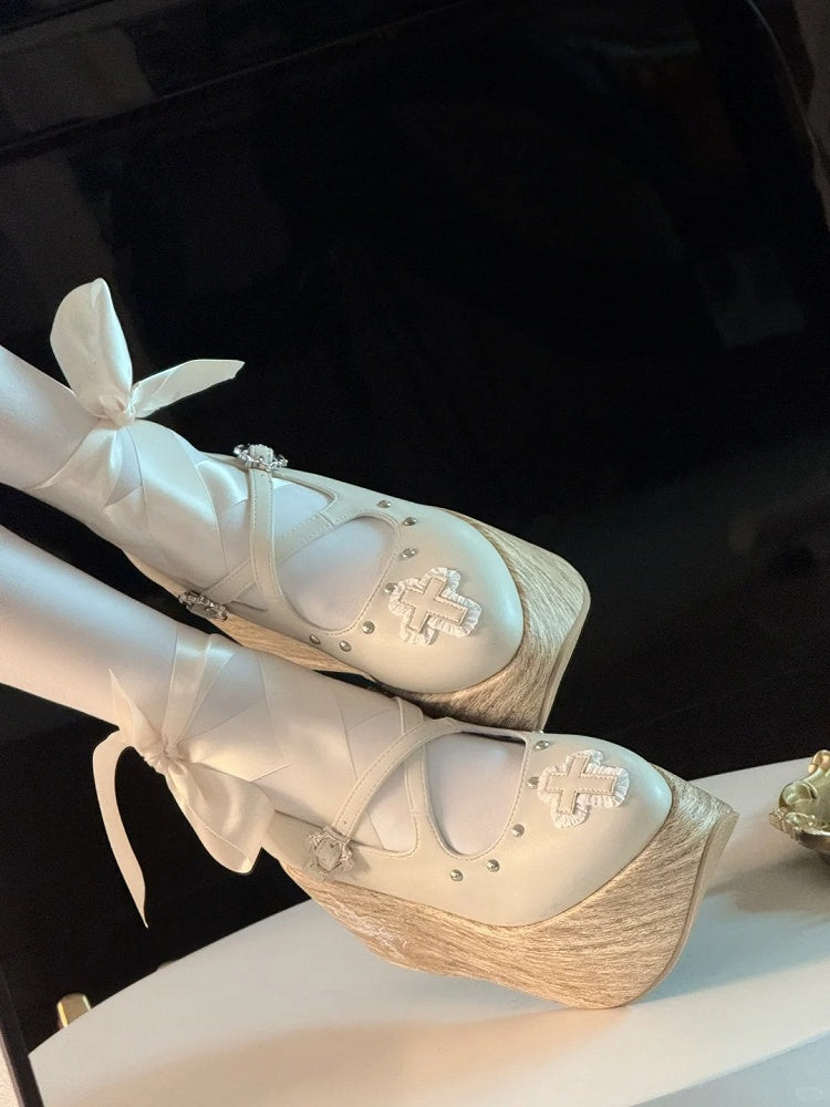 and Cross Gothic Lace-up Platform Shoes with Criss-cross Buckle Strap White Applique
