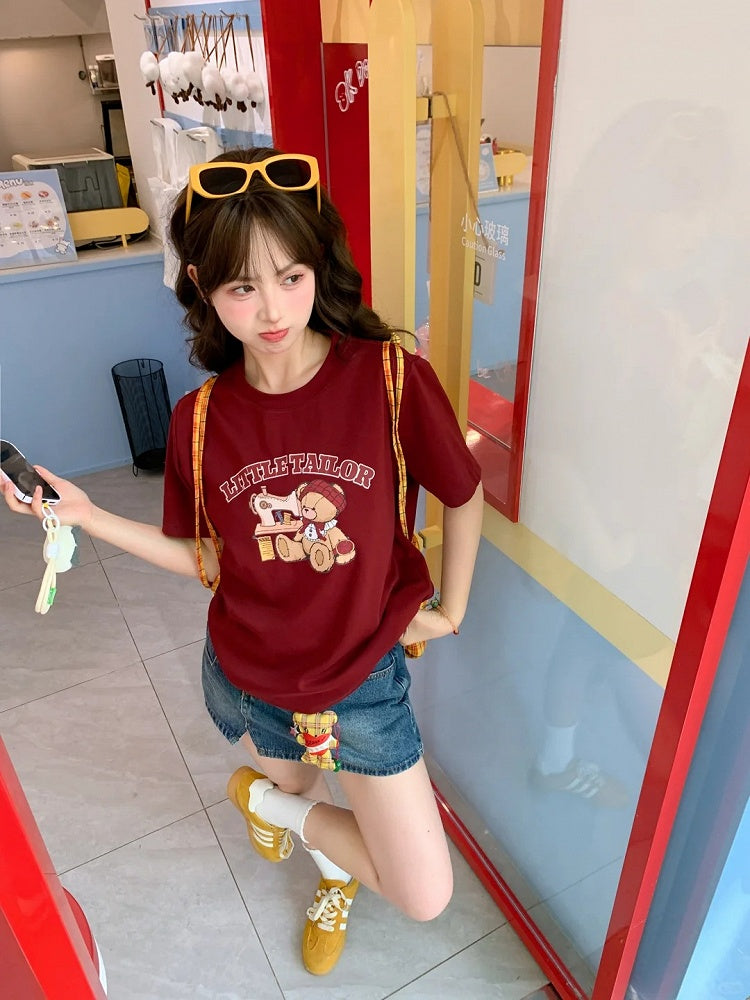 Neck Loose Cartoon Bear Print Wine Red Round T-shirt