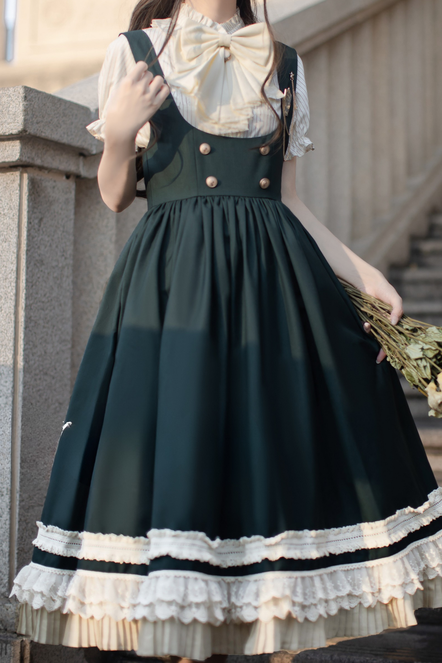 skirt vest big shirt + college brooch Western-style ribbon puff sleeve