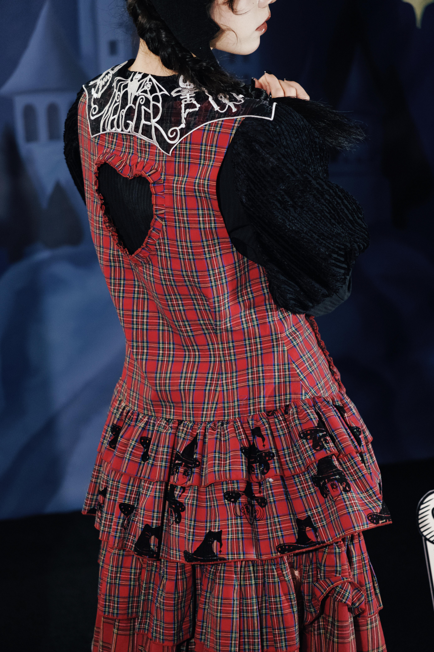 Top Dracula Check Sleeveless