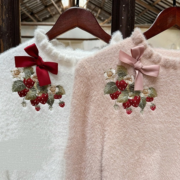 Dusty Autumn Embroidery Strawberry Bowknot Knit on Neckline Top Cuffs Pink