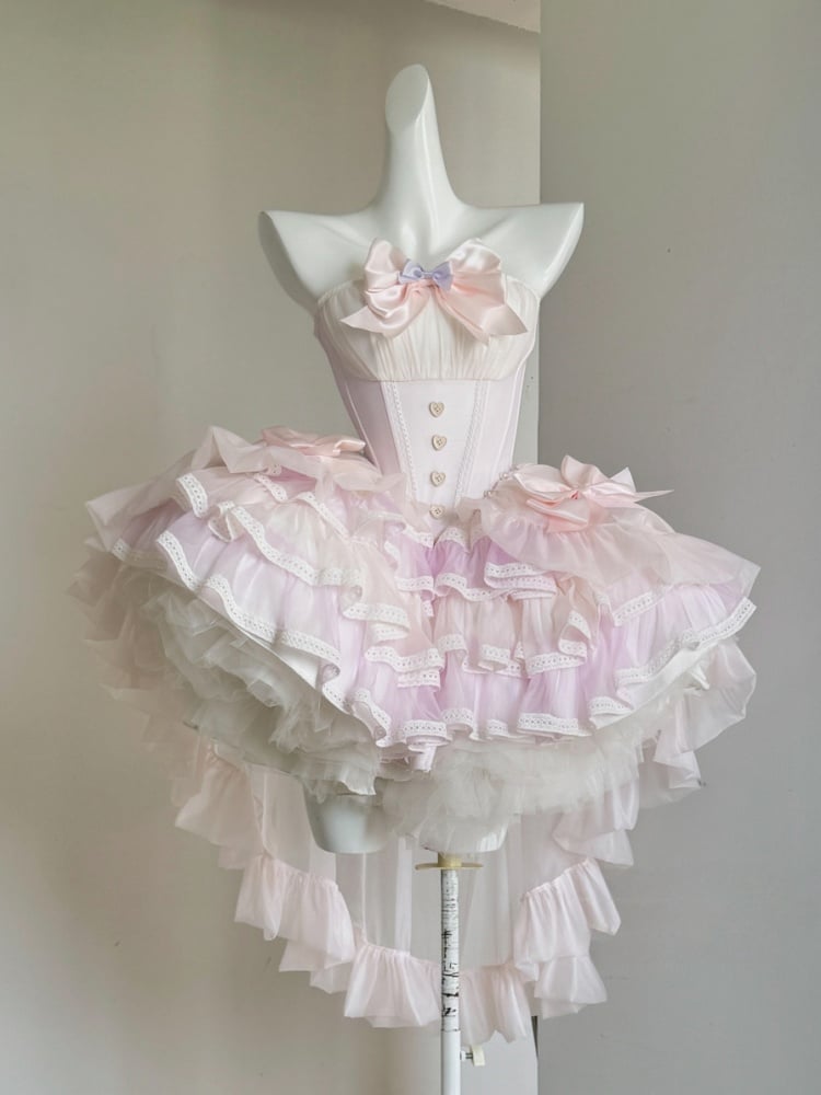 Rosa Balletcore – Trägerloses, bauschiges Kleid mit Taillenstäbchen