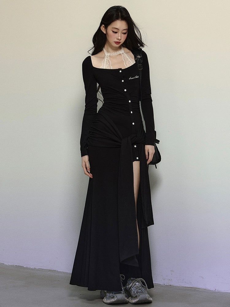 Schwarzes Strickkleid aus Spitze mit Neckholder und selbstbindenden Trägern bis zum Oberschenkel