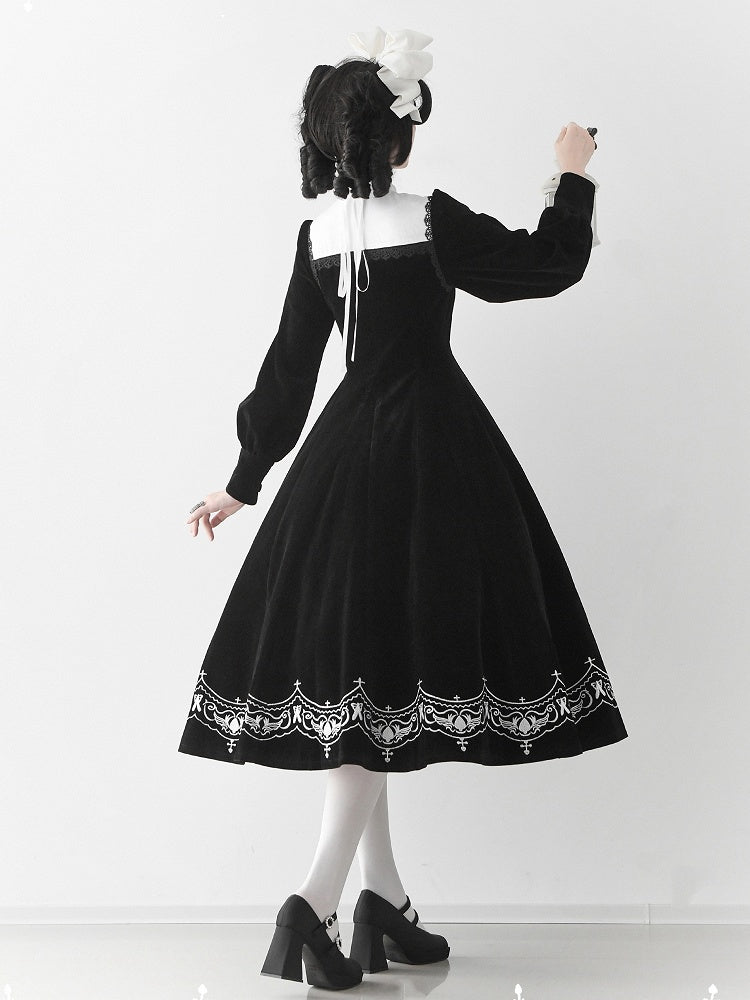für Schwarzes Winter-Herbst-Details Nonne und Stickereiärmel Lolita-Samtkleid lang