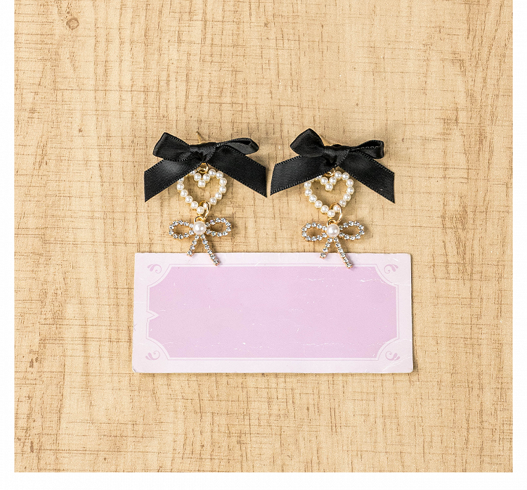 Pink/Schwarz Jirai Kei Weiß/Staub Schleife Perlen Herz Ohrclips