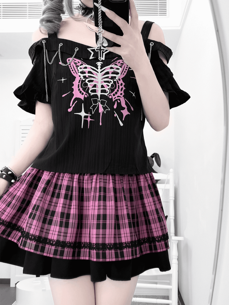 Embellished Neckline Butterfly Print T-shirt with Pink Plaid Y2K Chains Skirt Set Black