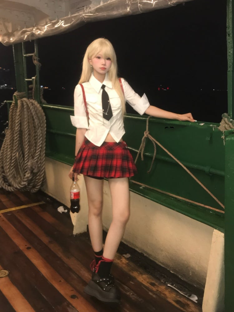 Black White Shirt/Red Skirt Pleated Style Plaid Preppy