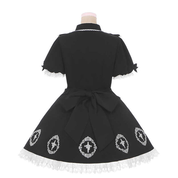 Robe croisée noire Jirai Kei à volants et bordure en dentelle avec traîne à gros nœud