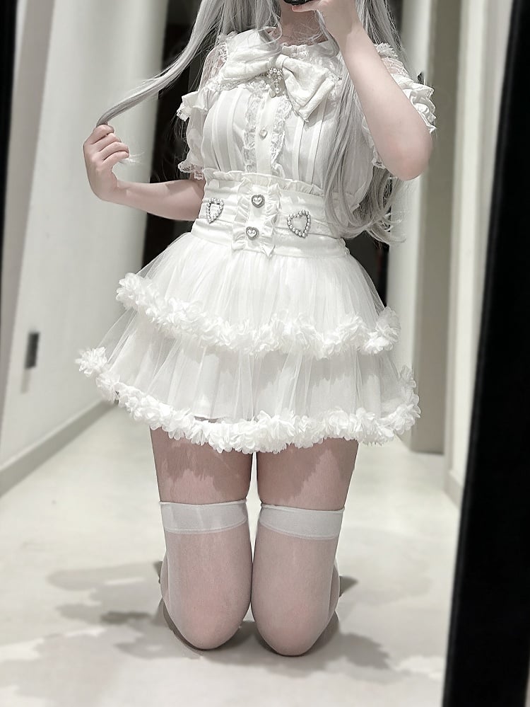 Bluse Kei Jirai Weiß / Knöpfe mit schwarzem Herz