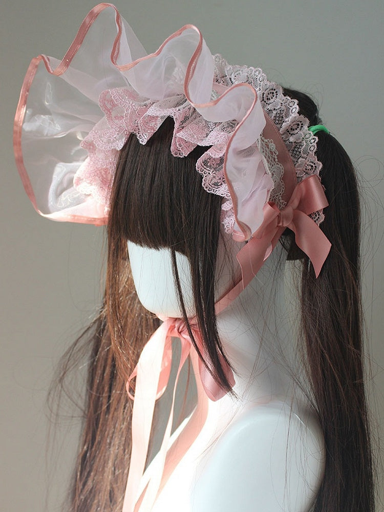 Bonnet en organza noir avec bordure en dentelle