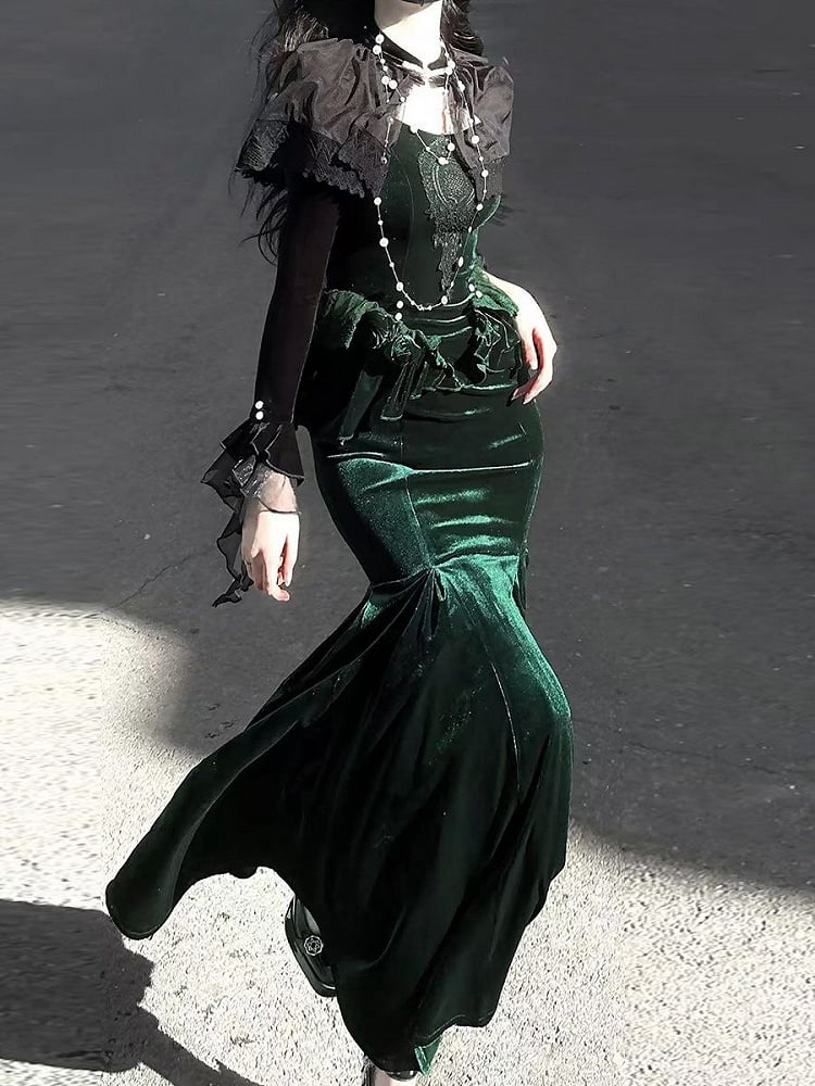 Bolero mit langem grünen Samtkleid, dunkle Meerjungfrauenärmel