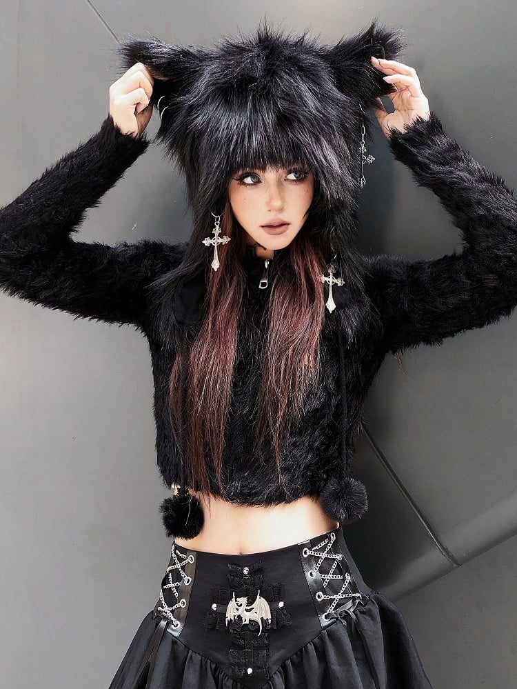 Punk-Plüschmütze mit schwarzen Tierohren und flauschigen Pompons