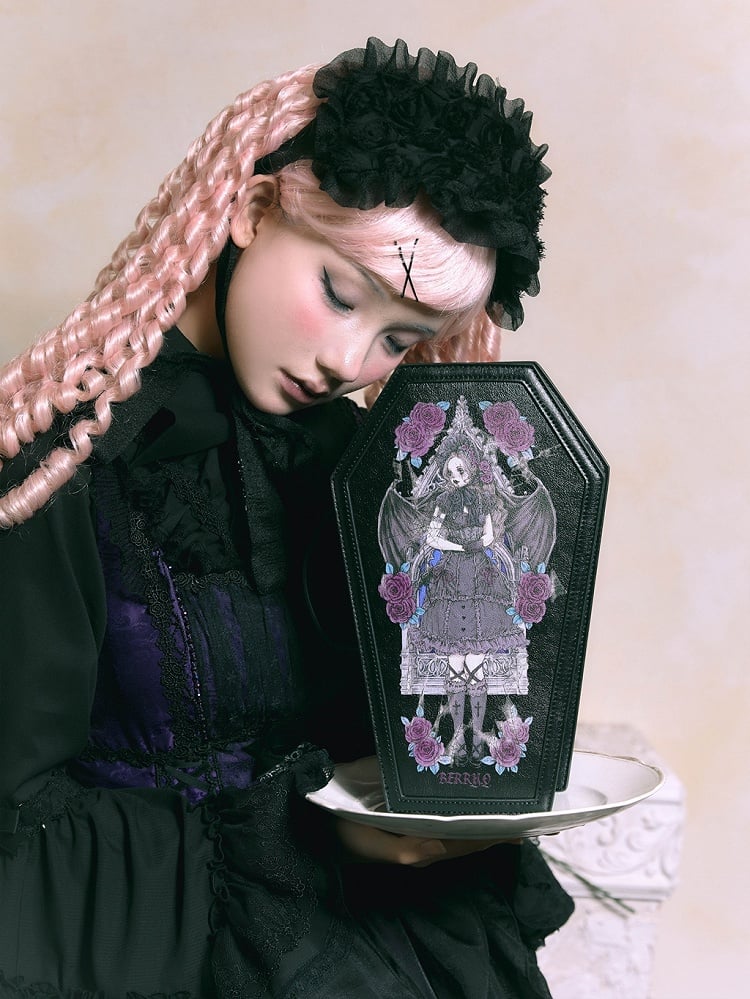 Gothic Schwarze Halloween-Tasche in Sargform mit Grafikdruck