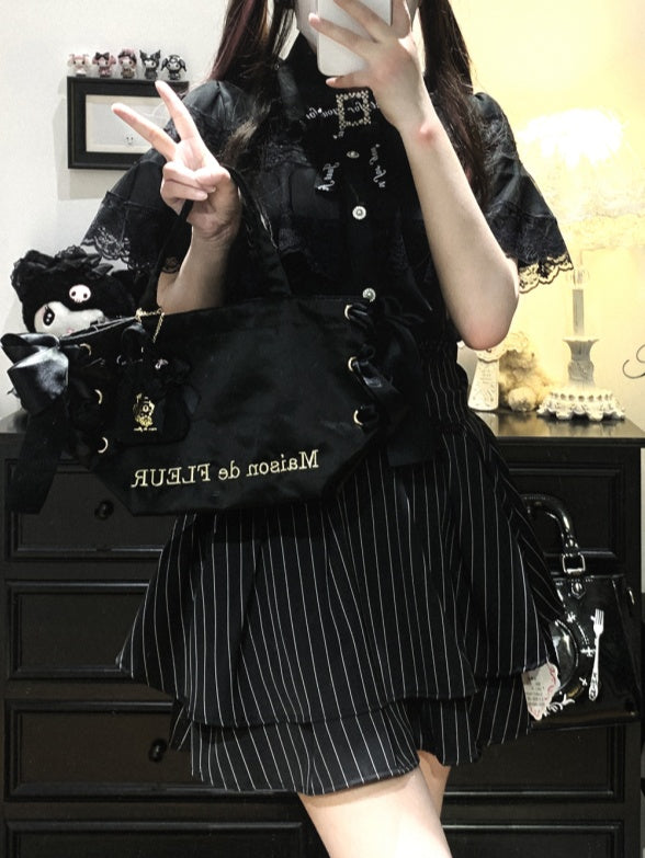Jirai Kei – Kurzärmlige Bluse mit Cape-Design in Schwarz/Weiß/Schwarz-Weiß