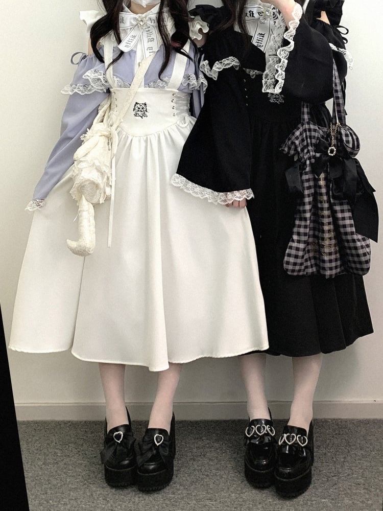 ブラックホワイトキティジライケイオーバーオールドレスレースアップディテール