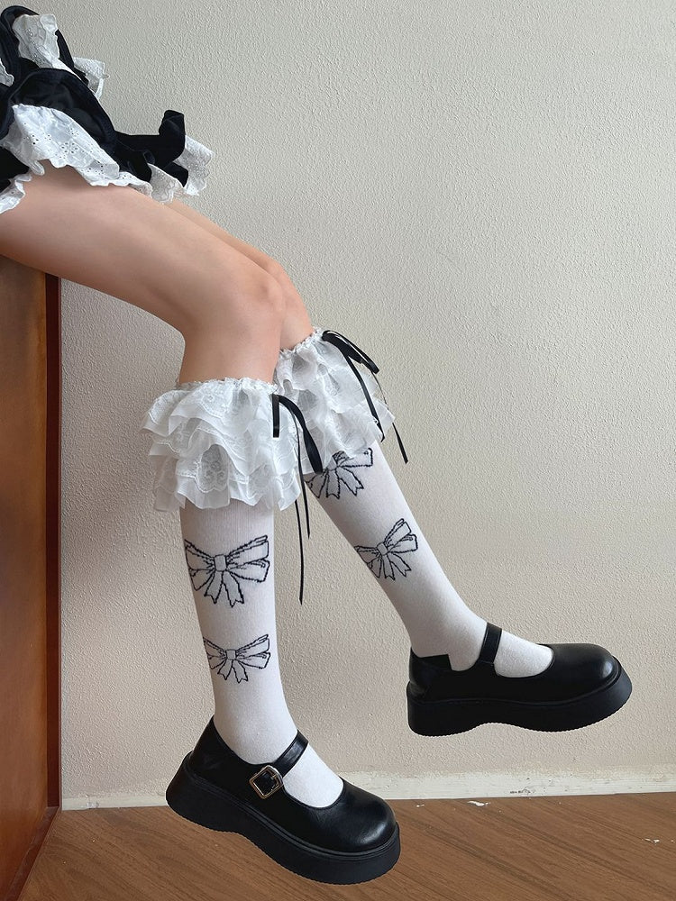 Weiße/schwarze Strümpfe mit Schleife und Spitzenbesatz, Lolita-Unterknöchel