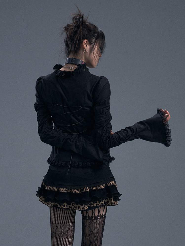 Lace-Trimmed Zipped Black Gothic Vintage Top
