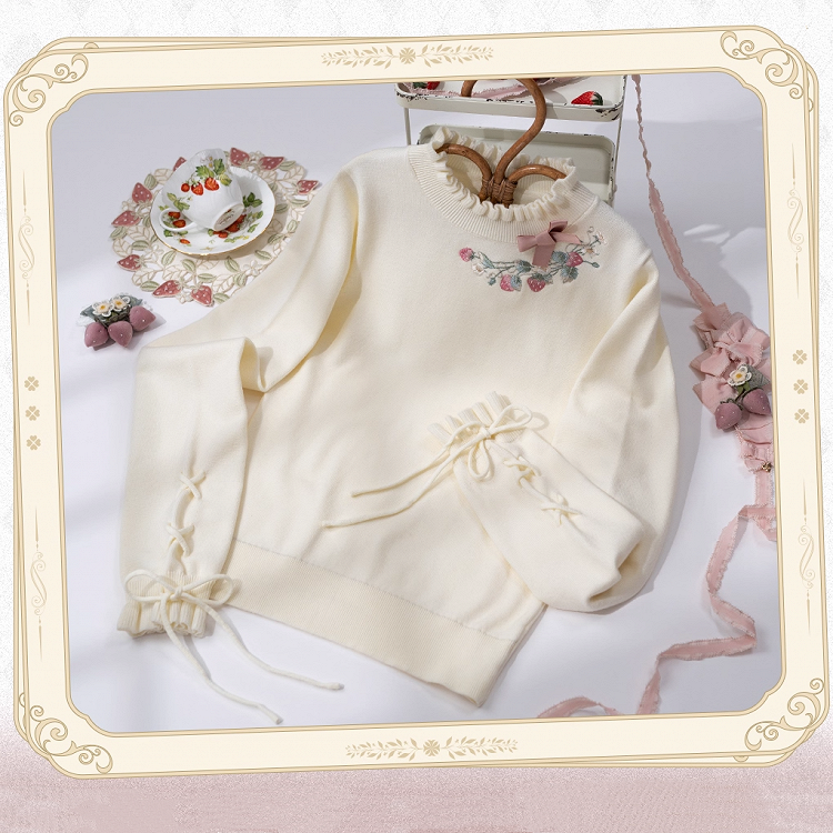 Neckline Lace-up Cuffs Autumn Strawberry Embroidery Top Knit Beige