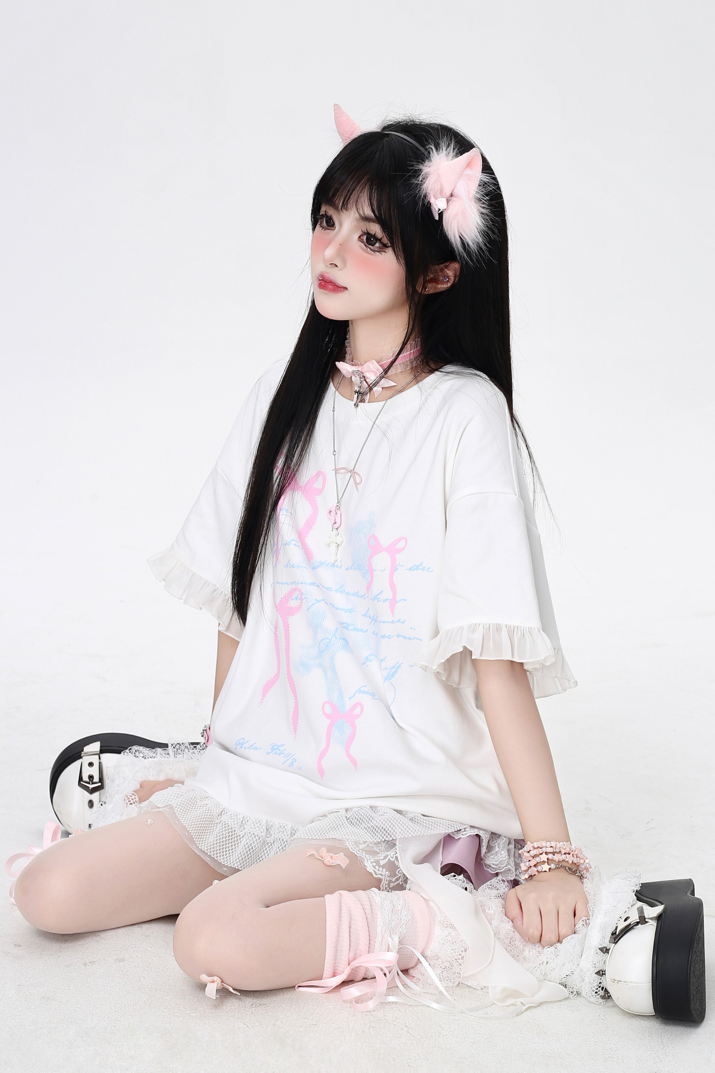 belt ribbon Loose with T-shirt