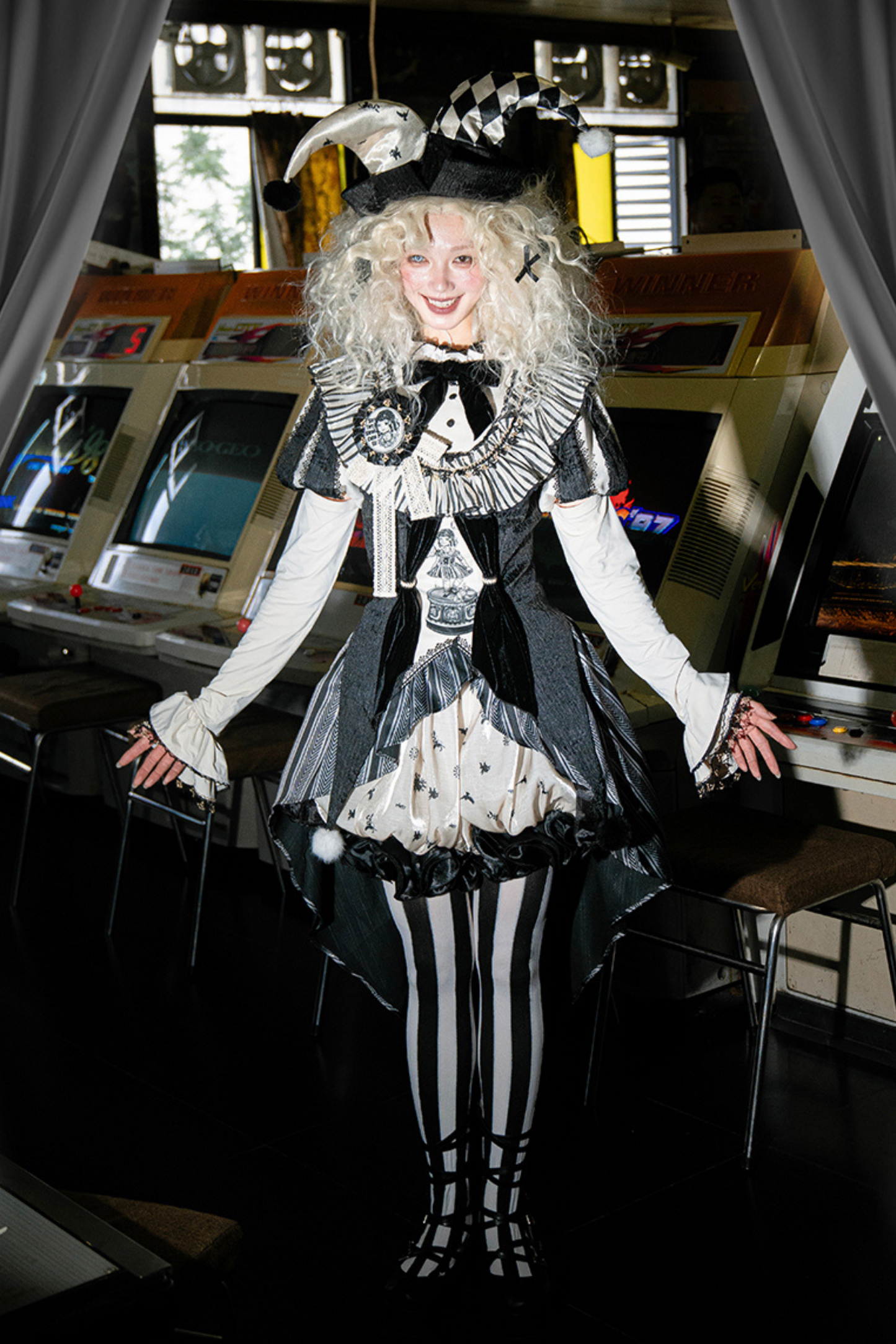 Seltsames Zirkus-Lolita-Set Pierrot Dark