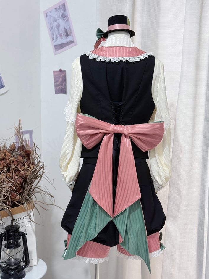 + Zirkusweste und schwarz-rosa Lolita-Blazer mit Kragen-Vibes Ouji