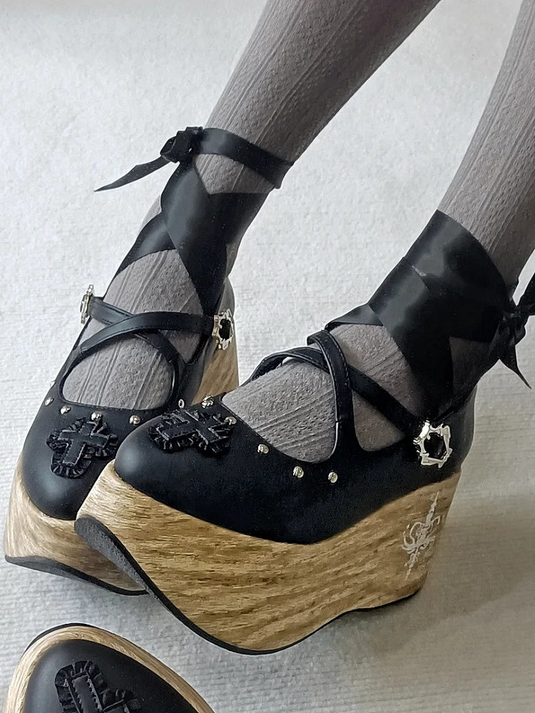 Cross Gothic Black Heel Applique 7cm and Platform Shoes with Lace-up Ankle