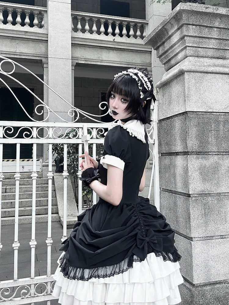 und asymmetrisches Kleid Schwarz Lolita Peter Pan Weißer Rock Stufen Gothic Ärmel Kragen Kurz