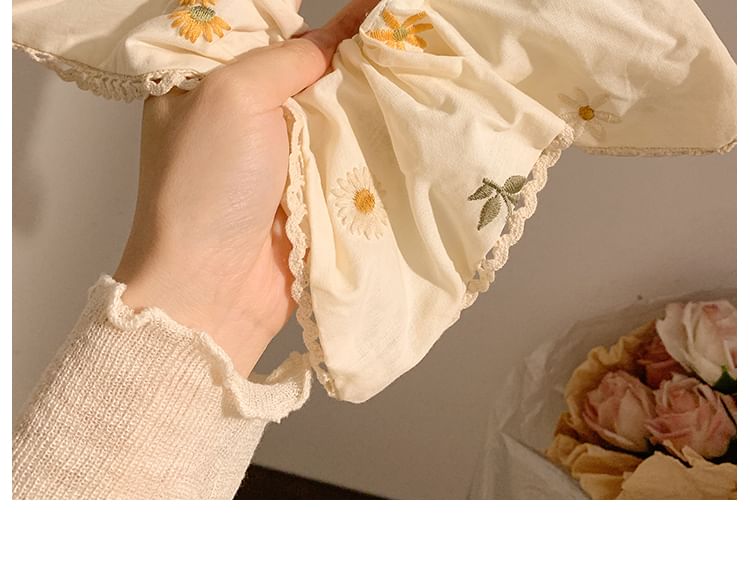 (Various Bandana Floral Embroidered Scrunchie / Designs)