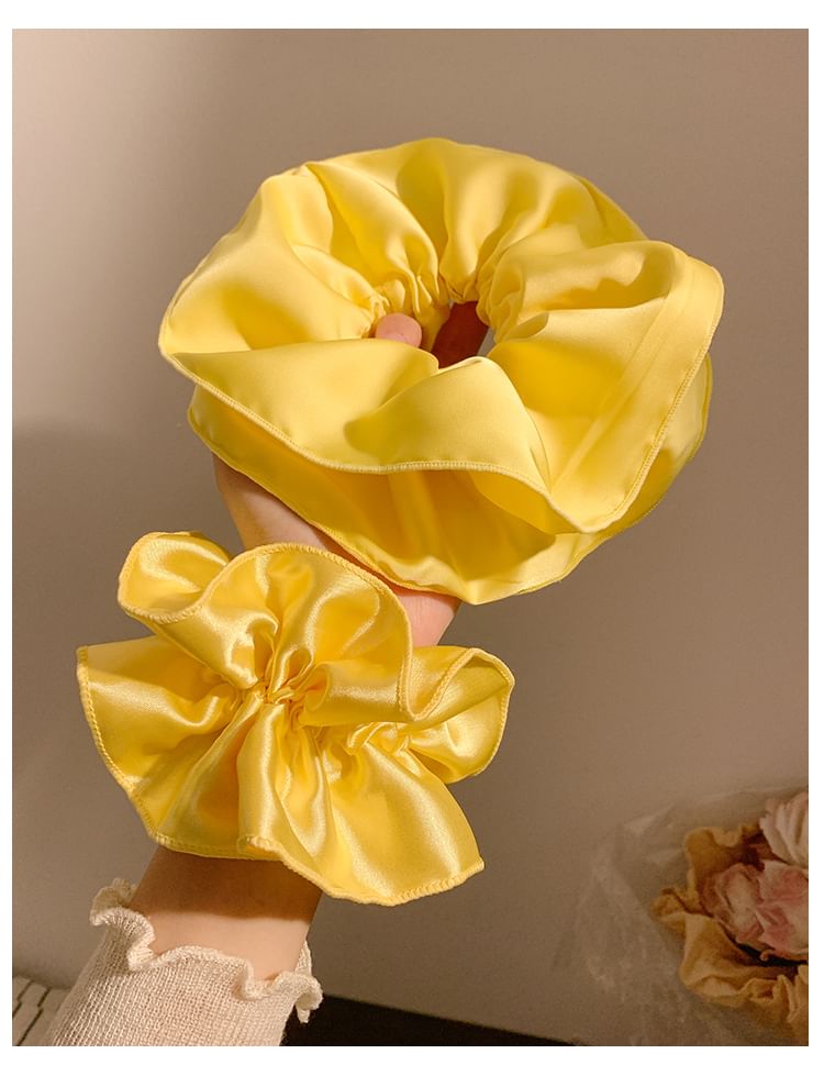 (Various Plain Designs) Scrunchie