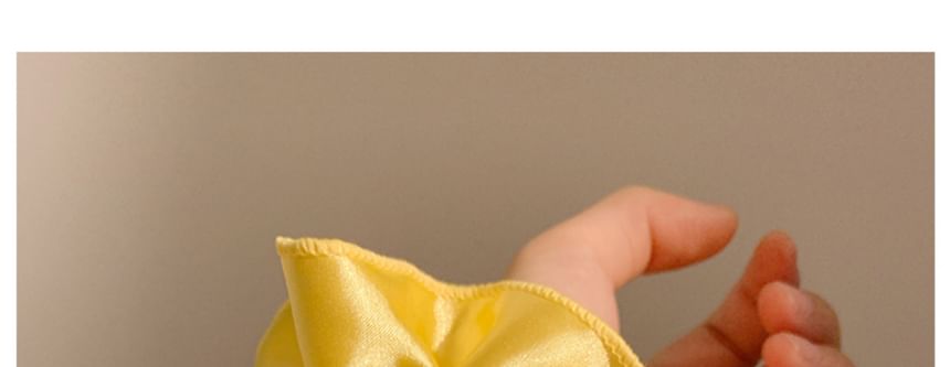 (Various Plain Designs) Scrunchie