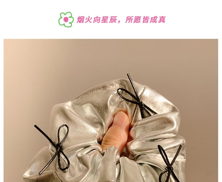 トリムフリルシュシュ