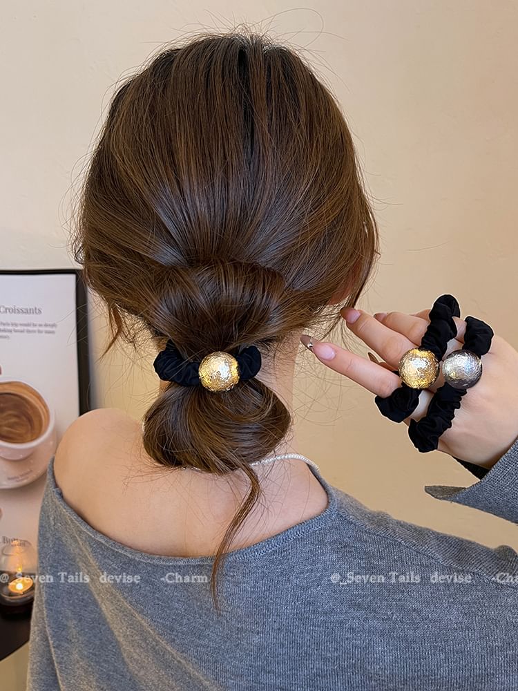 Samt-Haarband mit Perlen