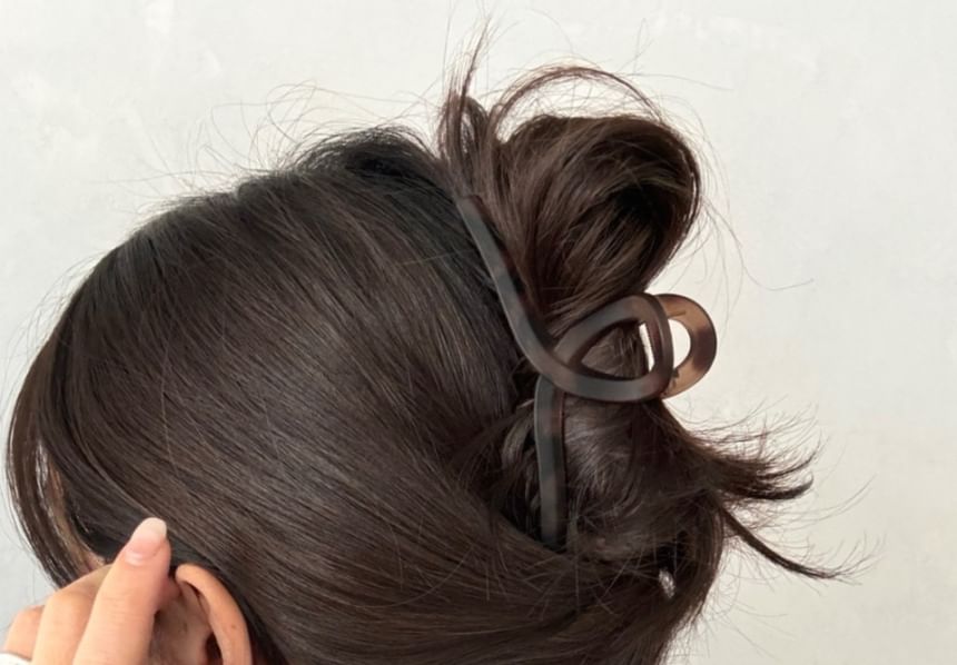 Hair Claw Amber
