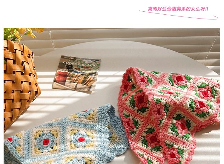 Triangle Knit Plaid Head Floral Scarf