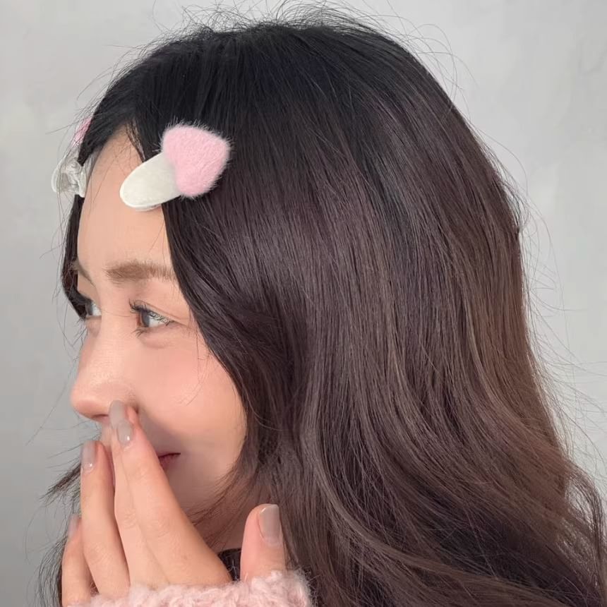 Fluffy Heart Set Hair Clip