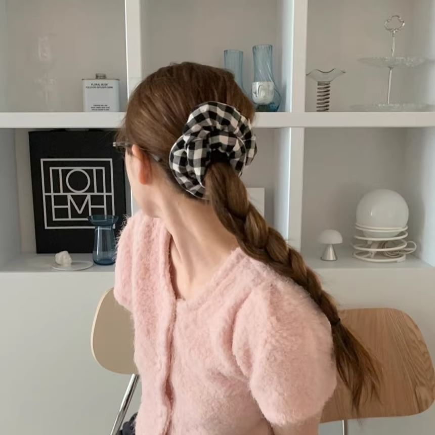 Scrunchie Padded Plaid