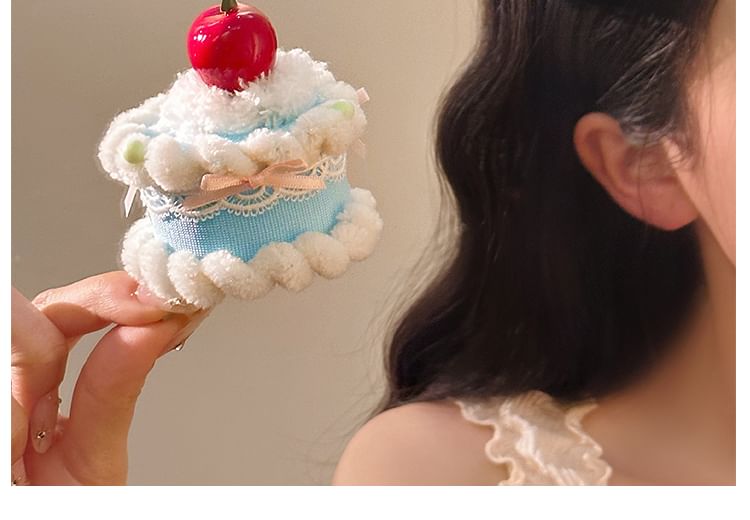 チェリーヘアクリップケーキ