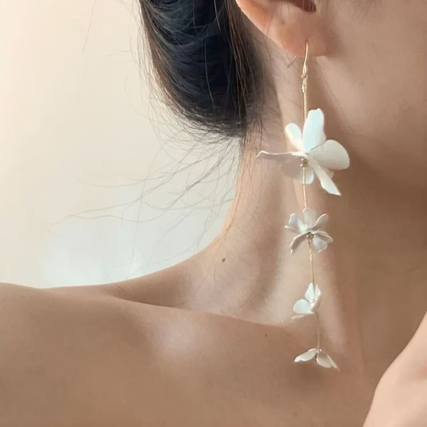 Earring Dangle Floral