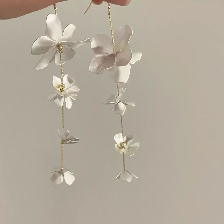 Earring Dangle Floral