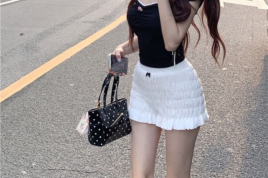 T-Shirt Trim Fit Contrast Slim Bow Cap-Sleeve Crop